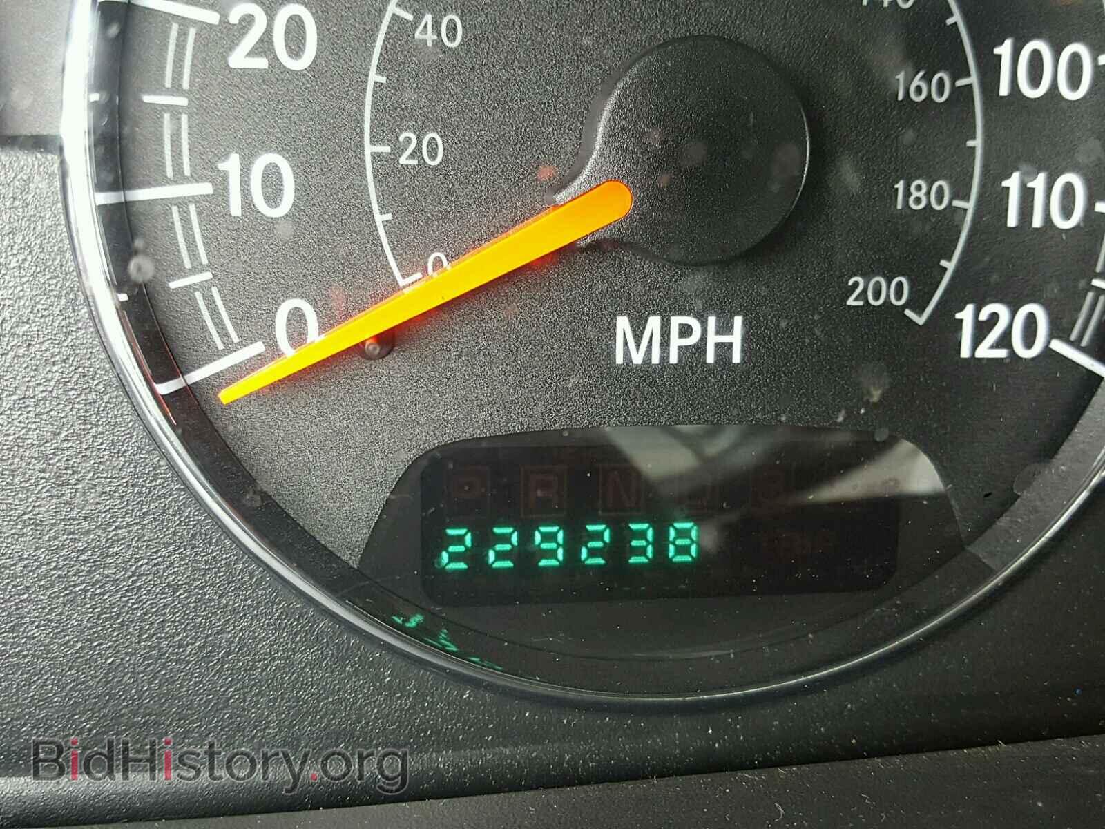 2005 CHRYSLER SEBRING - VIN: 1C3EL46X75N705871 - Фото 8