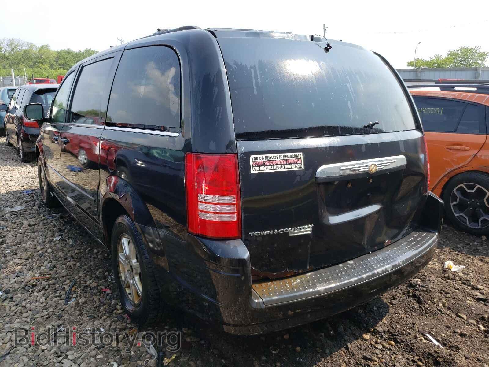 2008 CHRYSLER MINIVAN - VIN: 2A8HR54P08R792092 - Фото 3