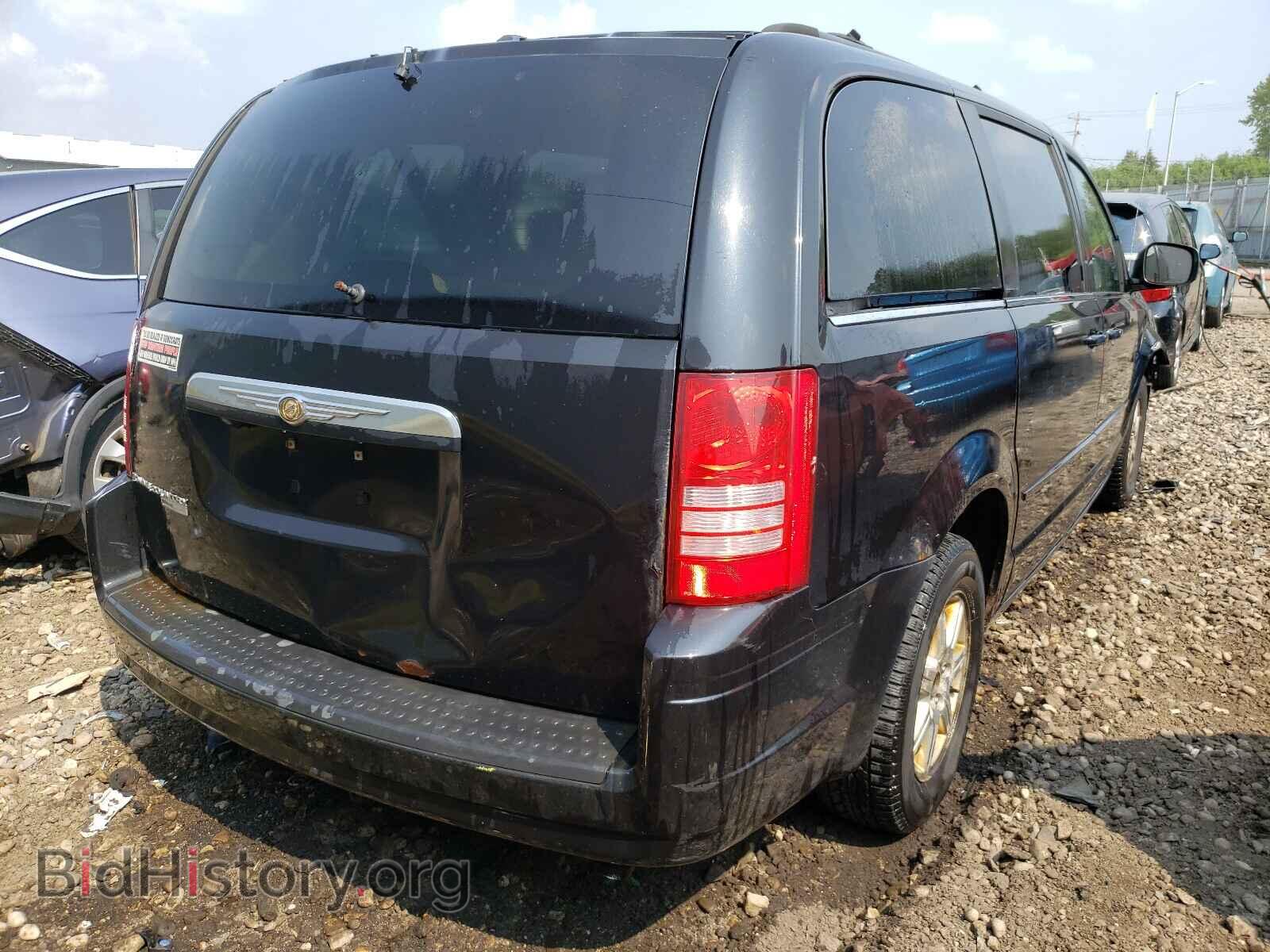 2008 CHRYSLER MINIVAN - VIN: 2A8HR54P08R792092 - Фото 4