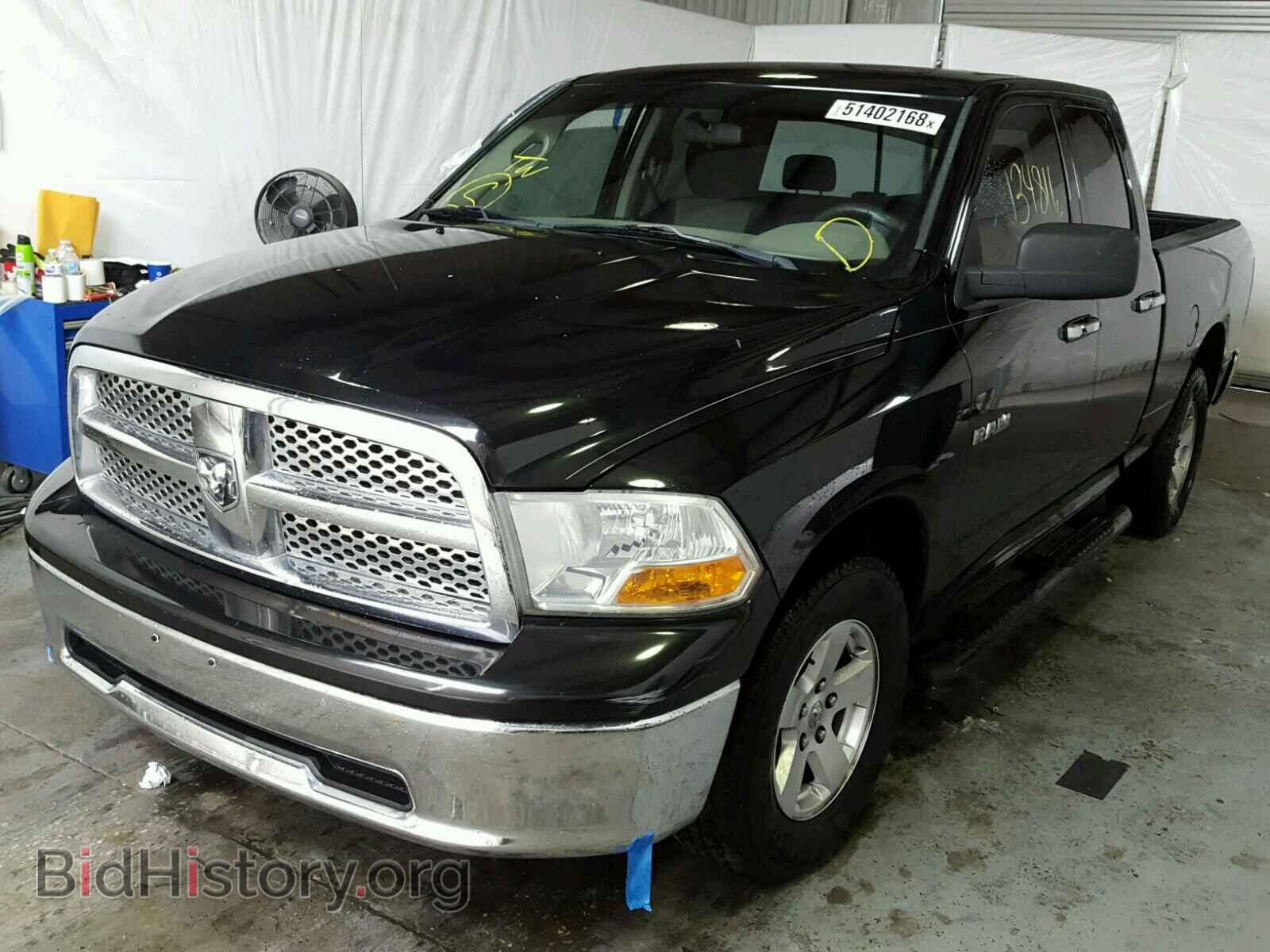 2010 DODGE RAM 1500 - VIN: 1D7RB1GP0AS196138 - Фото 2