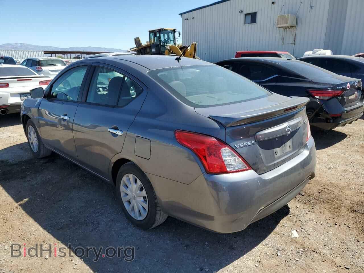 2017 NISSAN VERSA - VIN: 3N1CN7AP1HL870666 - Фото 2
