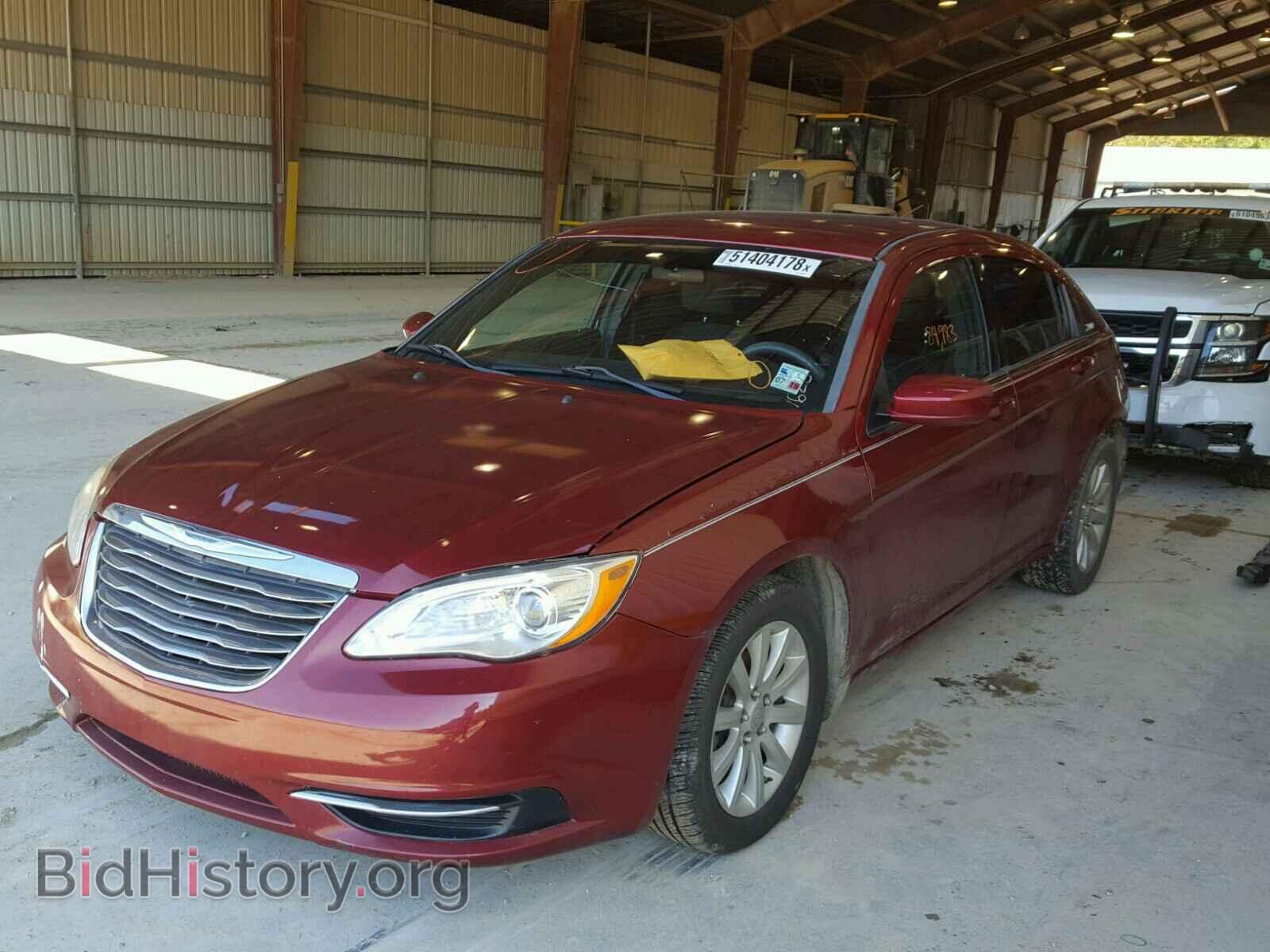 2012 CHRYSLER 200 - VIN: 1C3CCBAB2CN168735 - Фото 2