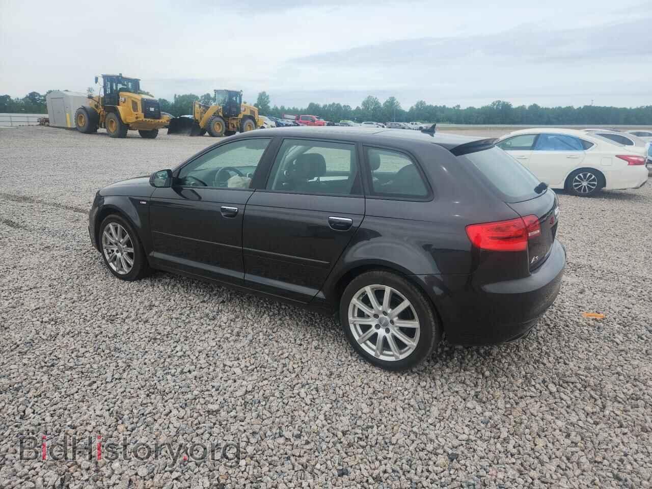 2013 AUDI A3 - VIN: WAUKJAFM1DA014489 - Фото 2