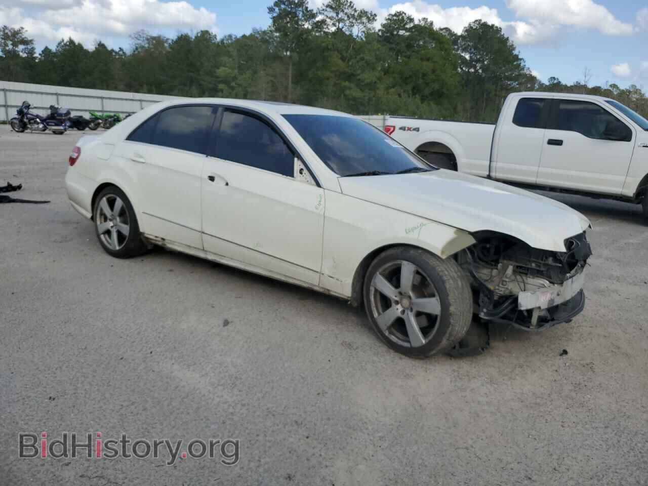 2011 MERCEDES-BENZ E-CLASS - VIN: WDDHF8HB3BA468636 - Фото 4
