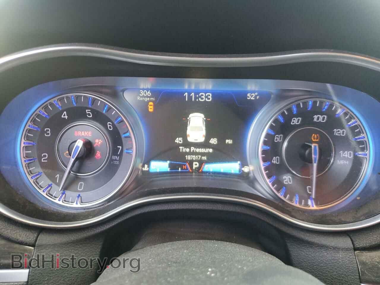 2016 CHRYSLER 300 - VIN: 2C3CCARG8GH238957 - Фото 9