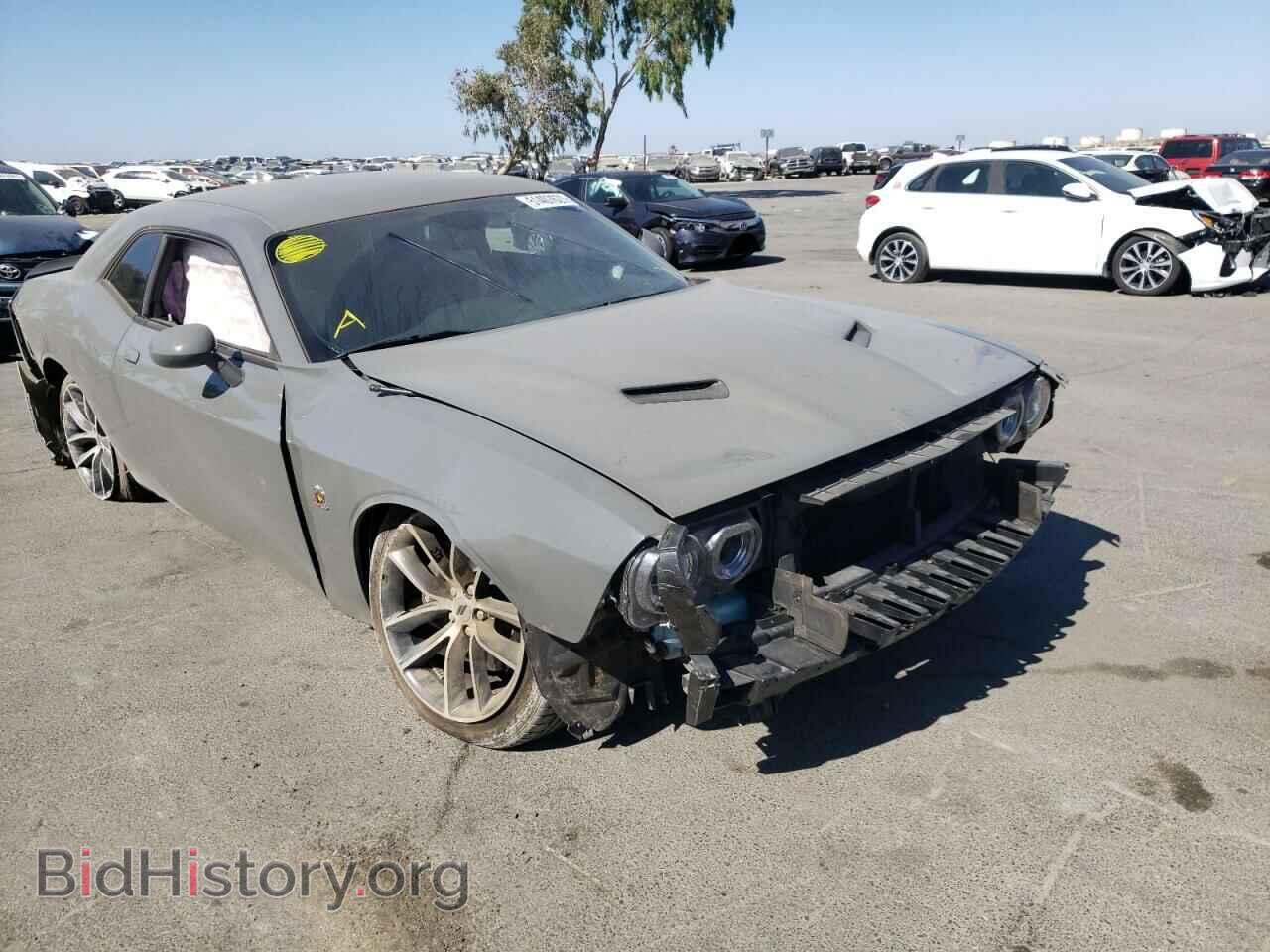 Фотография 2C3CDZFJ8JH252666 - DODGE CHALLENGER 2018
