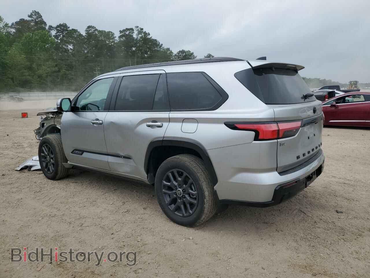 2024 TOYOTA SEQUOIA - VIN: 7SVAAABA4RX024048 - Фото 2