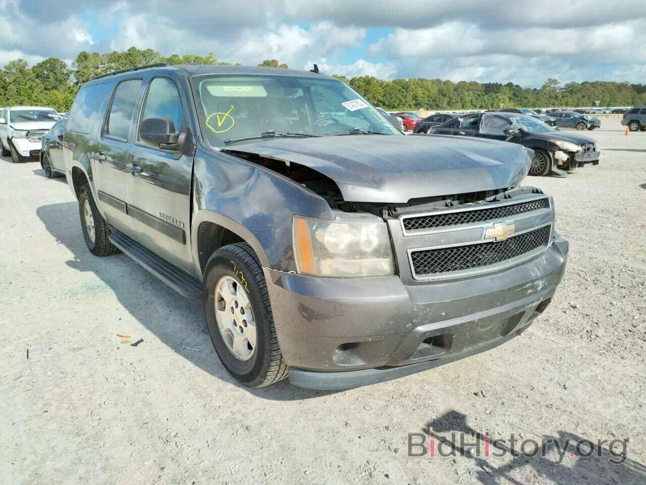 Photo 1GNUCHE03AR213898 - CHEVROLET SUBURBAN 2010