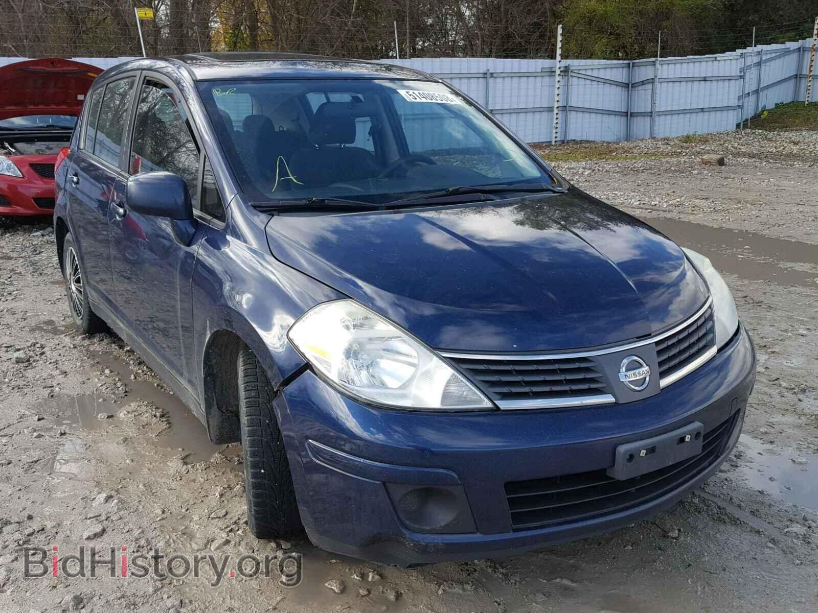 Photo  - NISSAN VERSA 2008