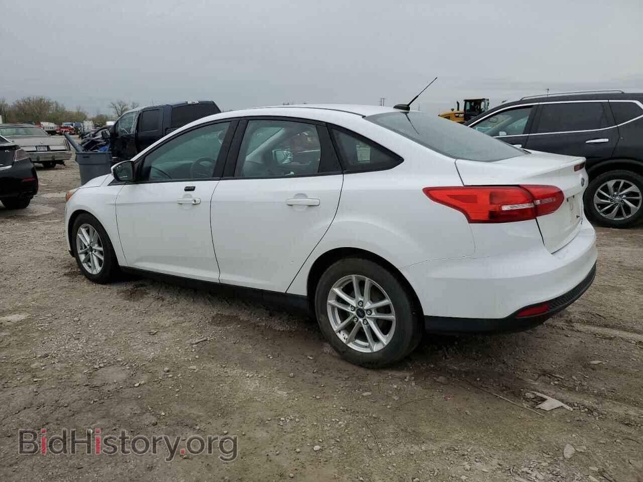 2016 FORD FOCUS - VIN: 1FADP3F28GL305946 - Фото 2