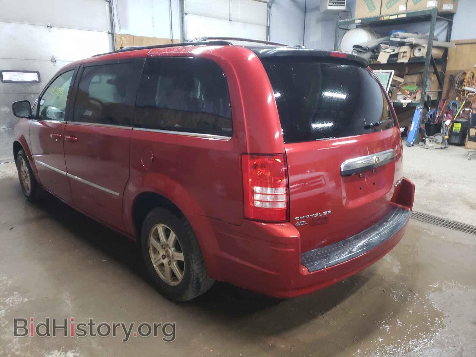 2010 CHRYSLER MINIVAN - VIN: 2A4RR5DX7AR124057 - Фото 3