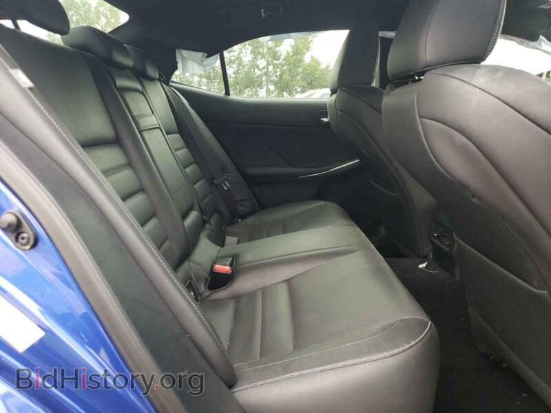 2014 Lexus IS (VIN JTHCE1D23E5001510) — фото 6 из 10