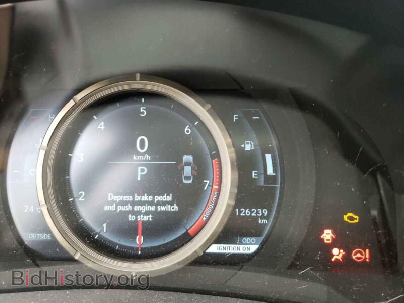 2014 Lexus IS (VIN JTHCE1D23E5001510) — фото 8 из 10