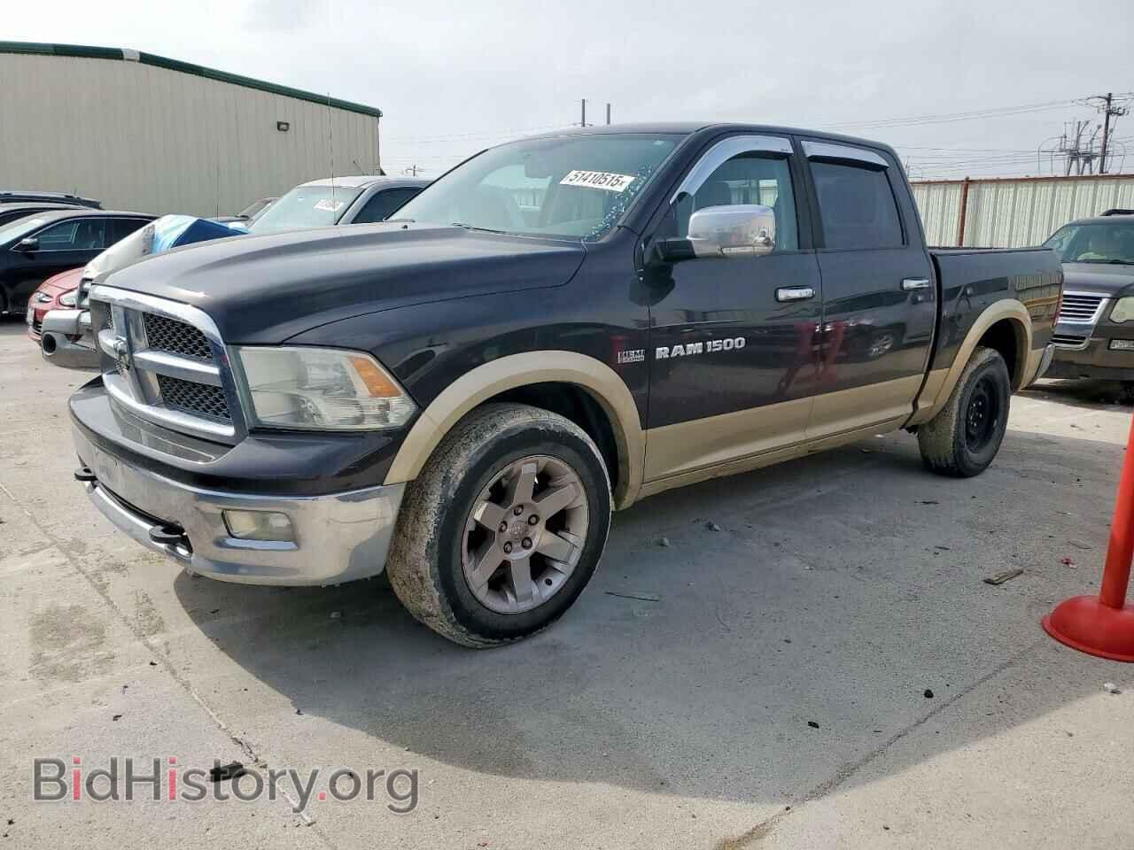 Photo 1D7RV1CT6BS562017 - DODGE All Models 2011