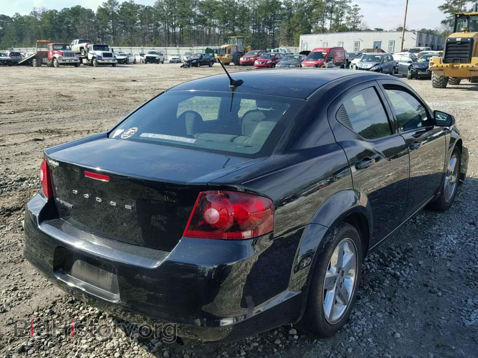 2013 DODGE AVENGER - VIN: 1C3CDZAB2DN564980 - Фото 4