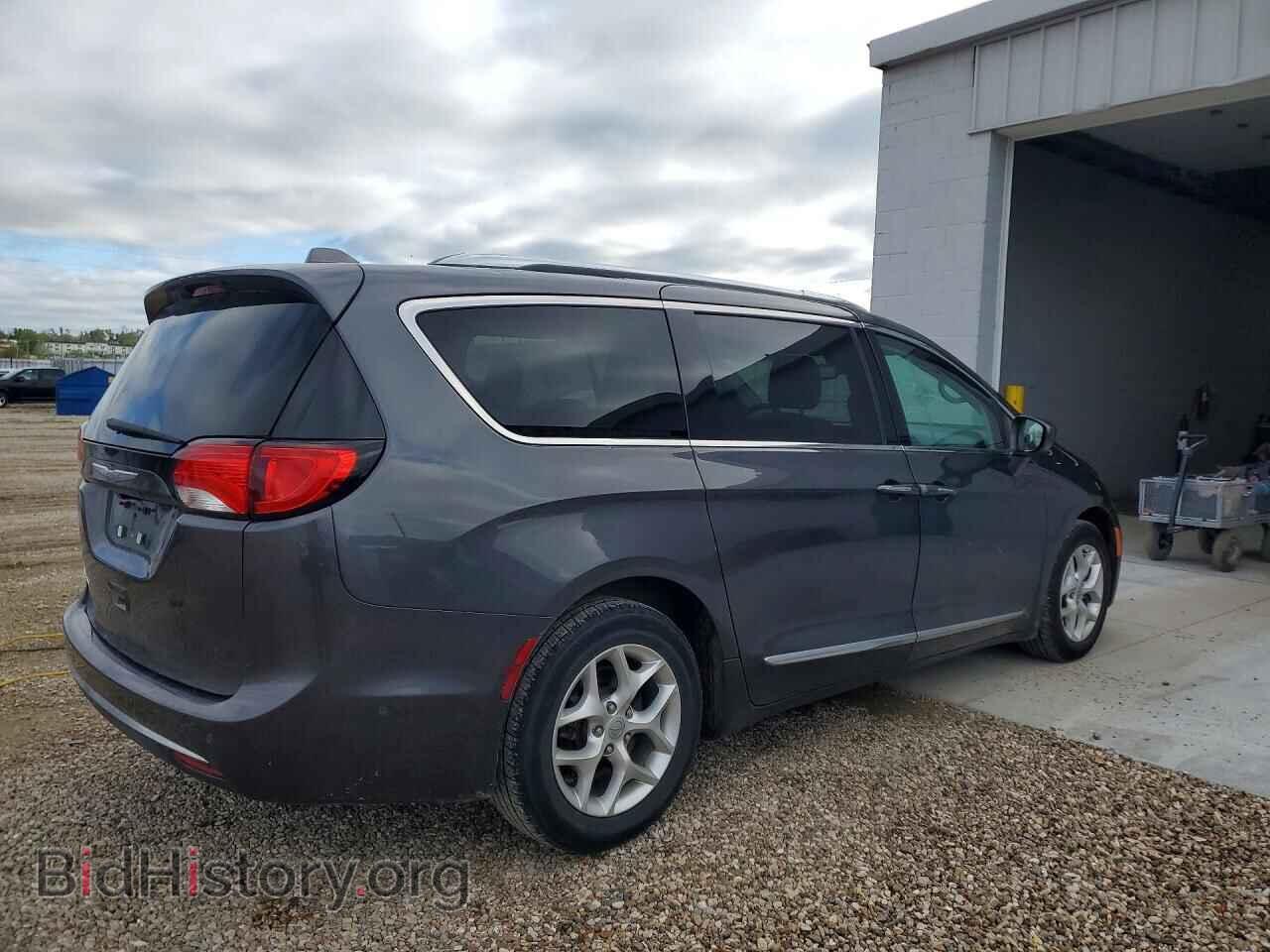 2017 CHRYSLER PACIFICA - VIN: 2C4RC1EGXHR538619 - Фото 3
