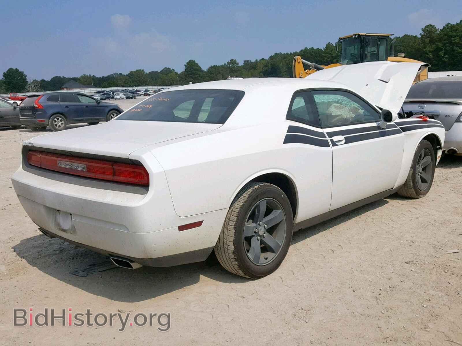 2014 DODGE CHALLENGER - VIN: 2C3CDYAG0EH233671 - Фото 4