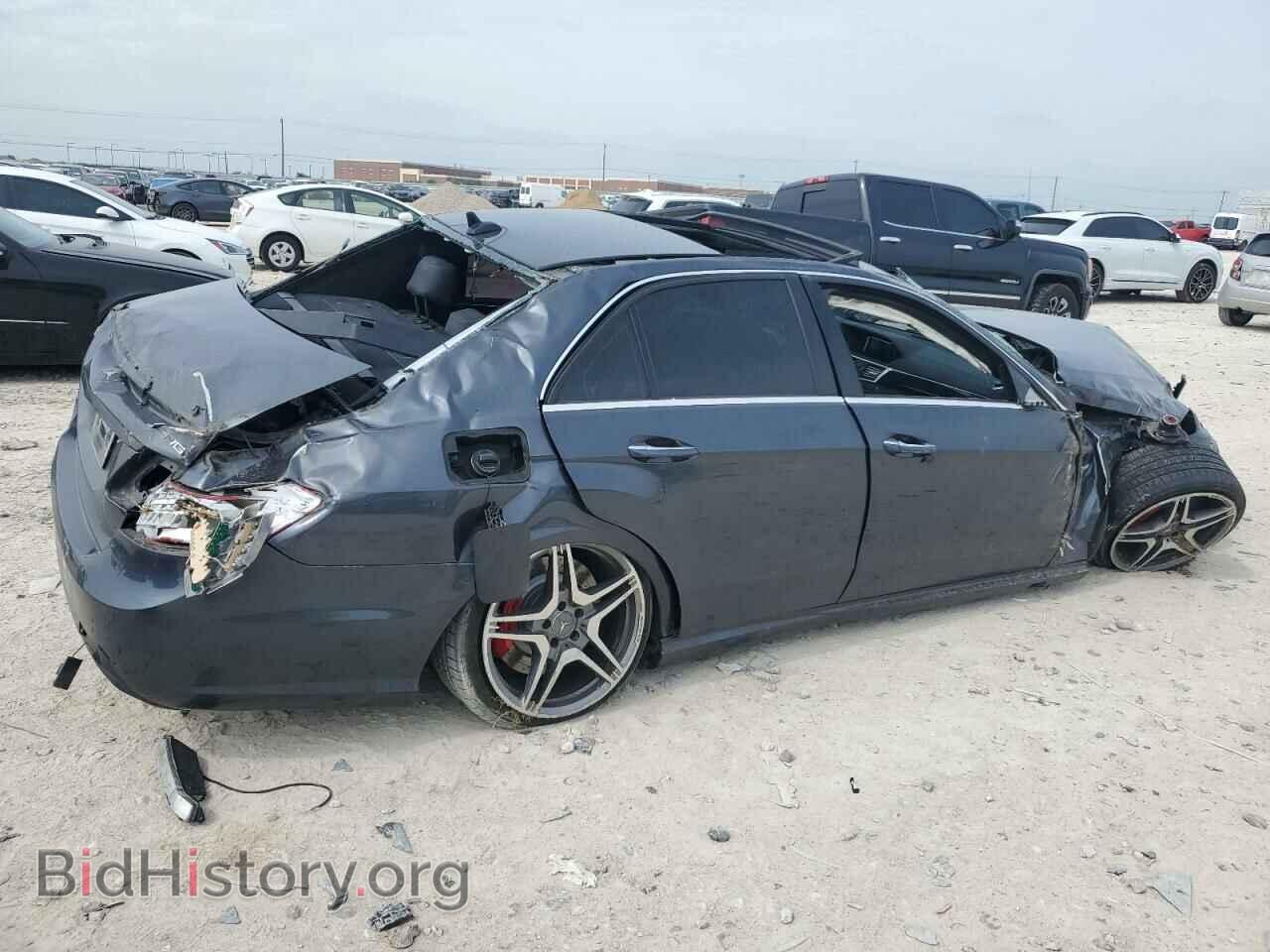 2012 MERCEDES-BENZ E-CLASS - VIN: WDDHF7EB1CA652070 - Фото 3