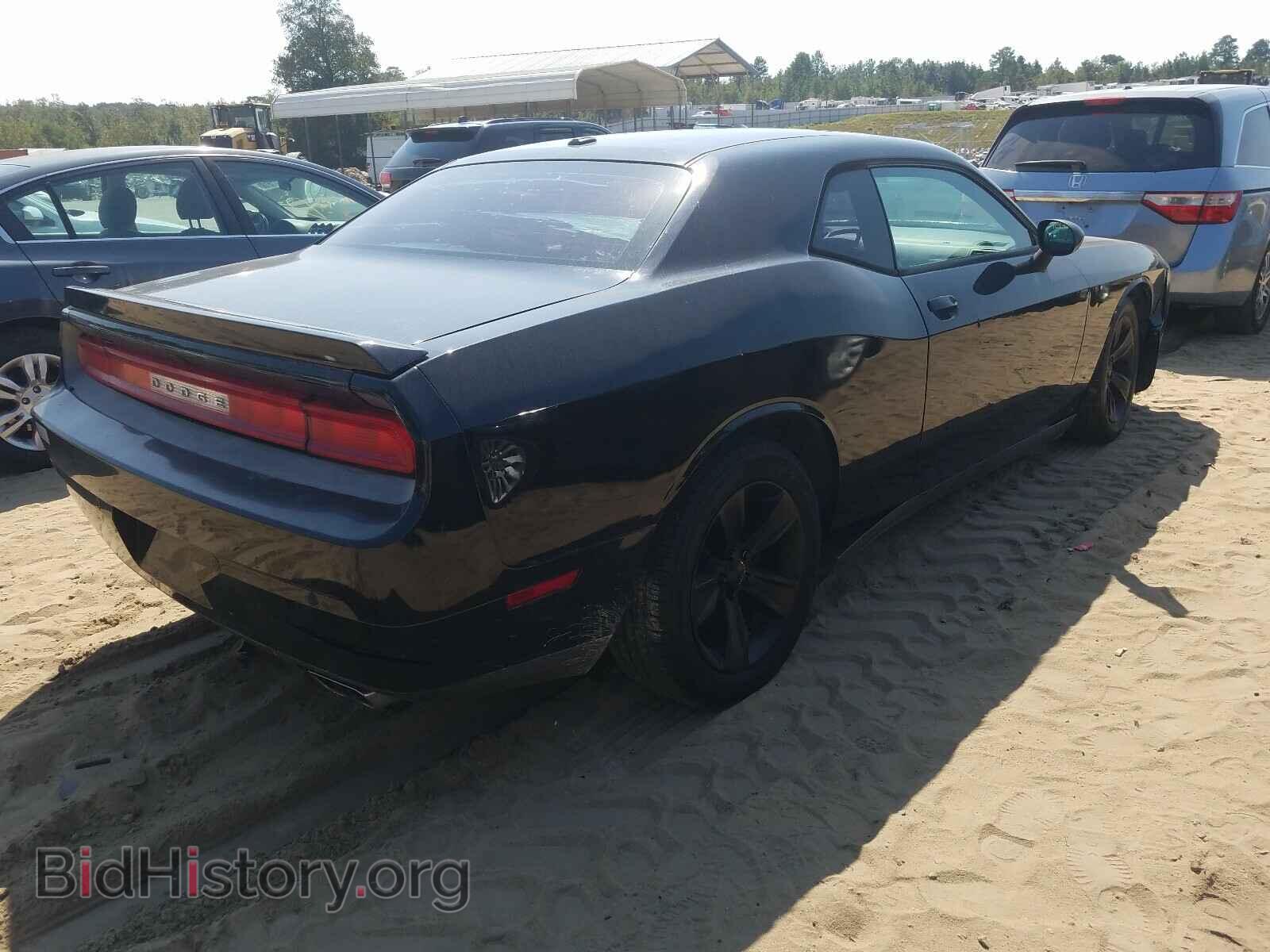 2013 DODGE CHALLENGER - VIN: 2C3CDYAG1DH569943 - Photo 4