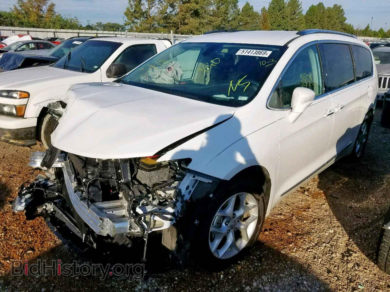 2017 CHRYSLER PACIFICA T - VIN: 2C4RC1EG0HR803922 - Photo 2