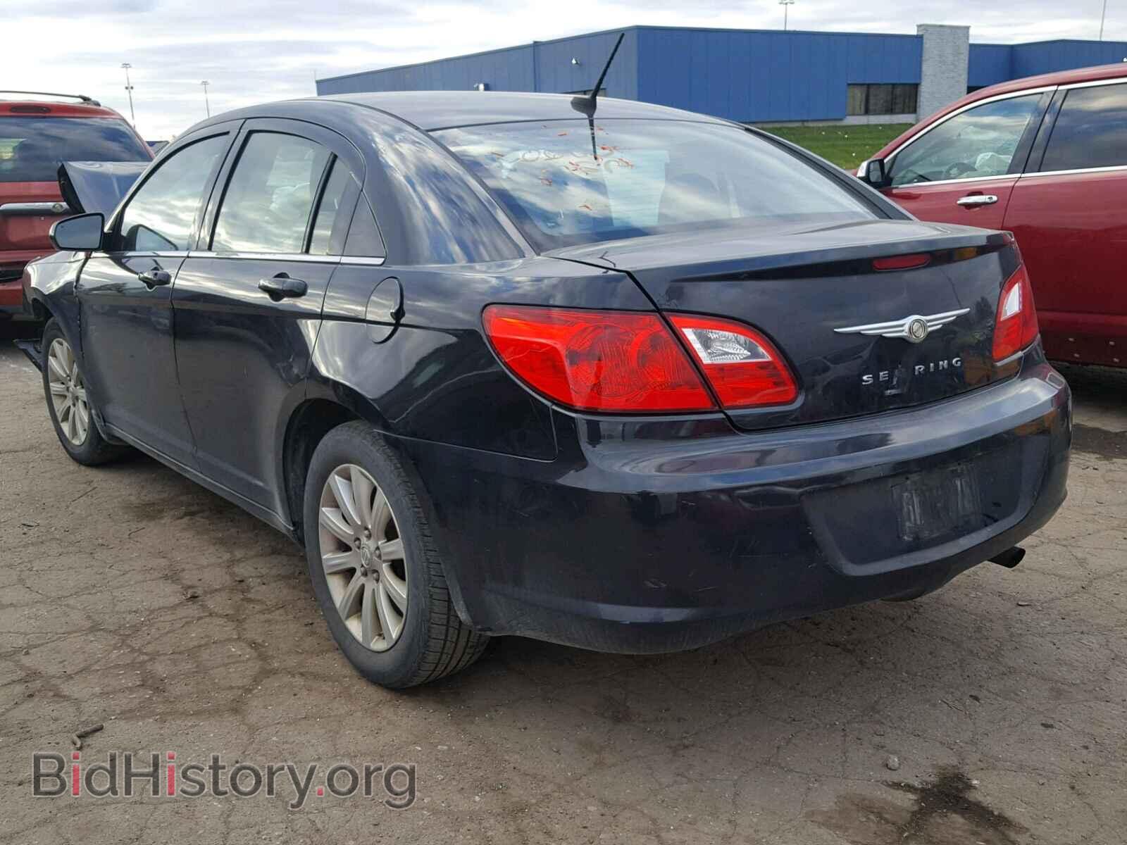 2010 CHRYSLER SEBRING - VIN: 1C3CC5FB4AN230000 - Фото 3