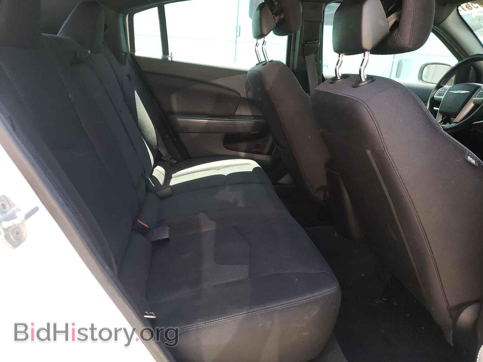 2014 CHRYSLER 200 - VIN: 1C3CCBBG5EN113869 - Фото 6
