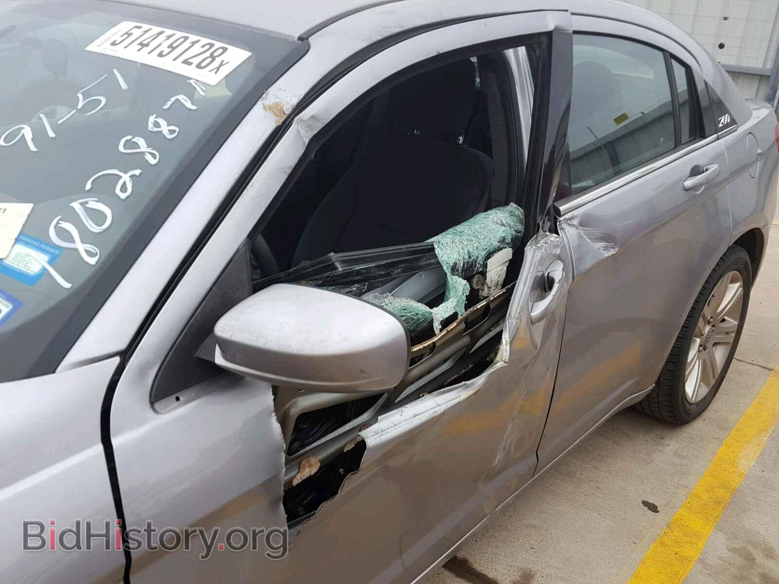 2013 CHRYSLER 200 - VIN: 1C3CCBAB8DN660381 - Фото 9
