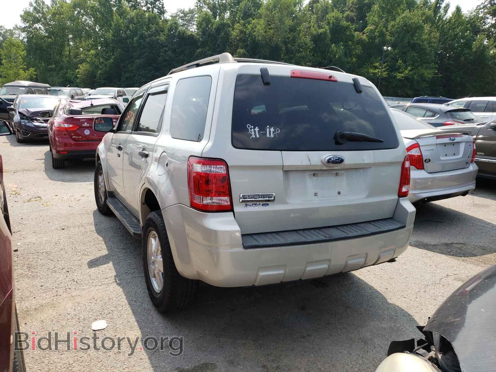 2009 FORD ESCAPE - VIN: 1FMCU03709KB39827 - Фото 3