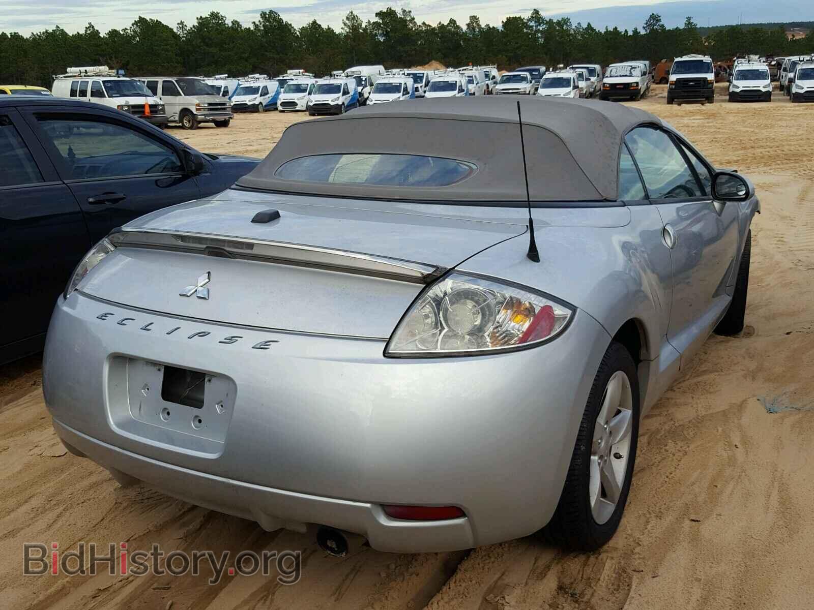 2008 MITSUBISHI ECLIPSE - VIN: 4A3AL25F78E028541 - Photo 4