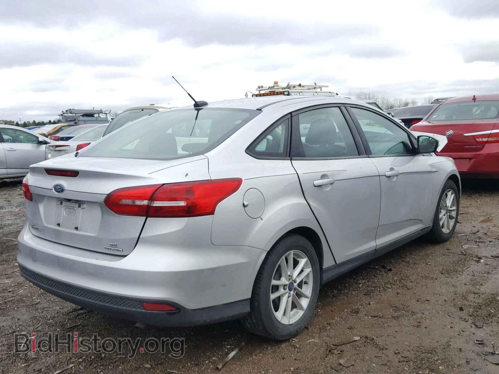 2015 FORD FOCUS - VIN: 1FADP3F22FL205291 - Photo 4