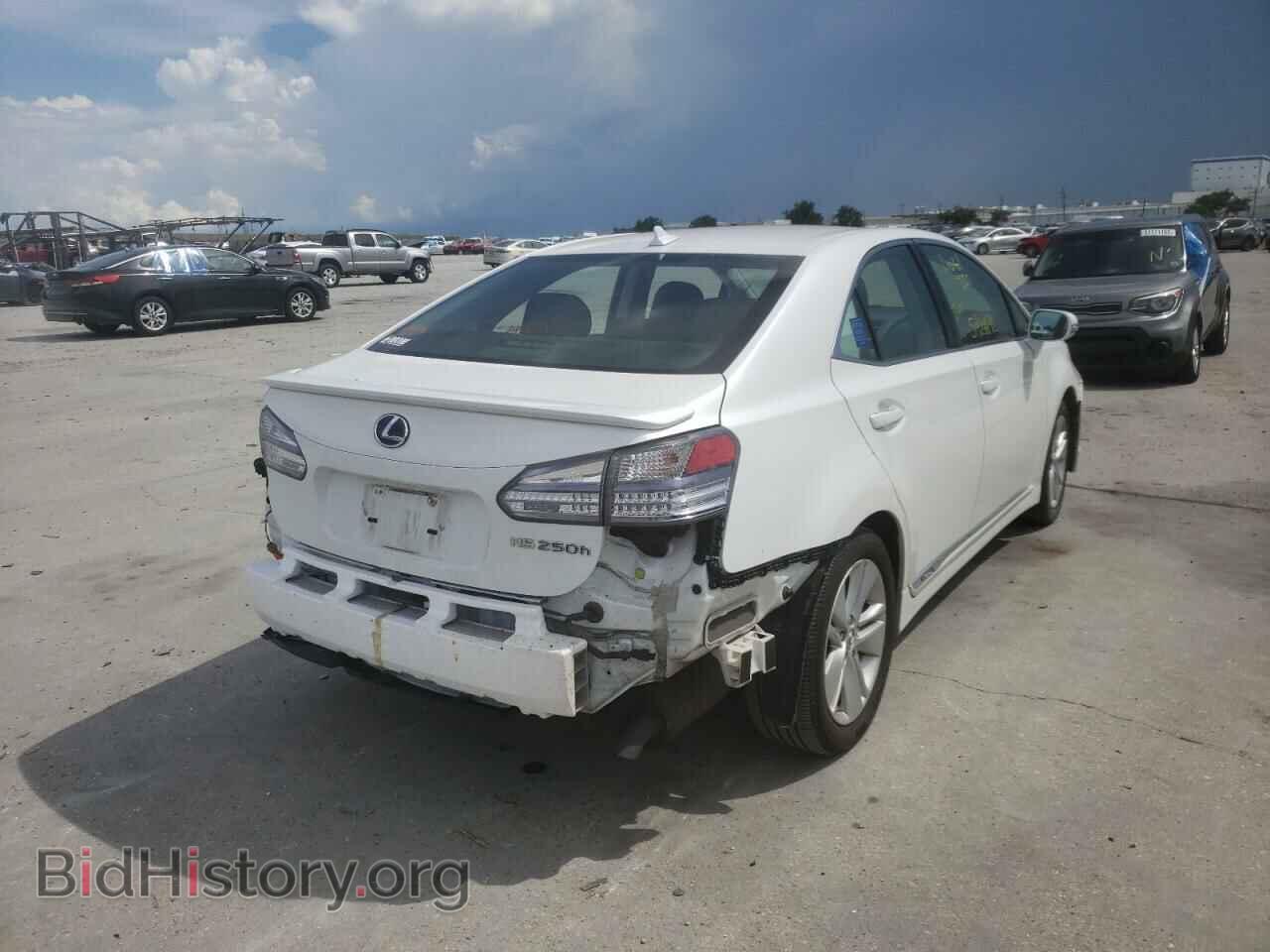2011 LEXUS HS - VIN: JTHBB1BA1B2044643 - Фото 4