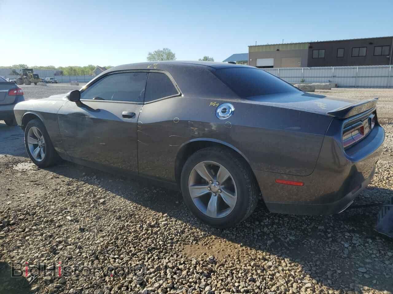 2019 DODGE CHALLENGER - VIN: 2C3CDZAG1KH677496 - Photo 2
