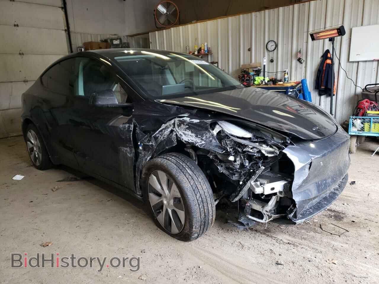 2024 TESLA MODEL Y - VIN: 7SAYGDEE0RA247799 - Фото 4