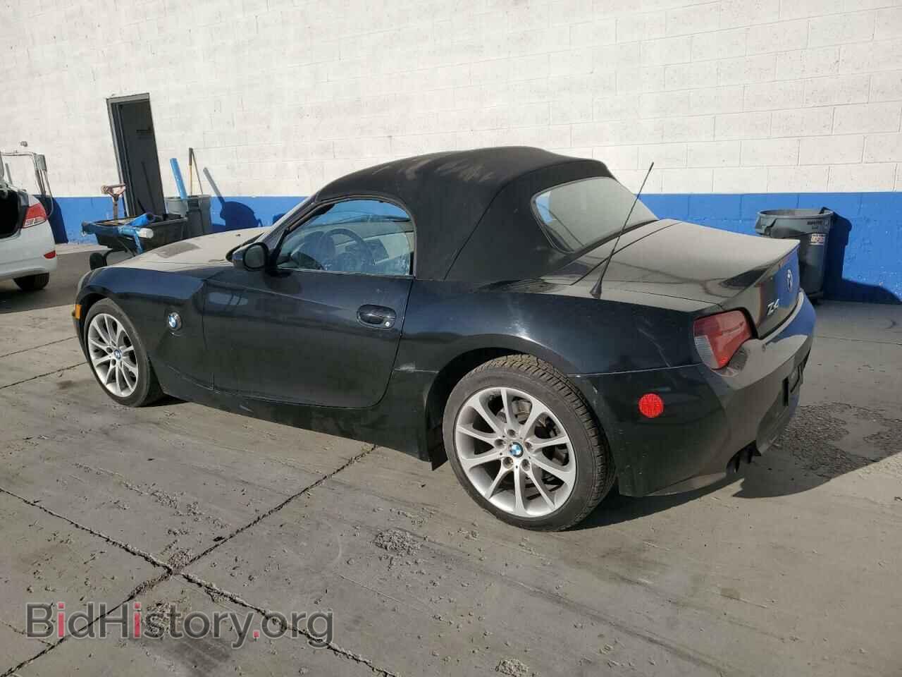 2006 BMW Z4 - VIN: 4USBU33566LW67372 - Фото 2