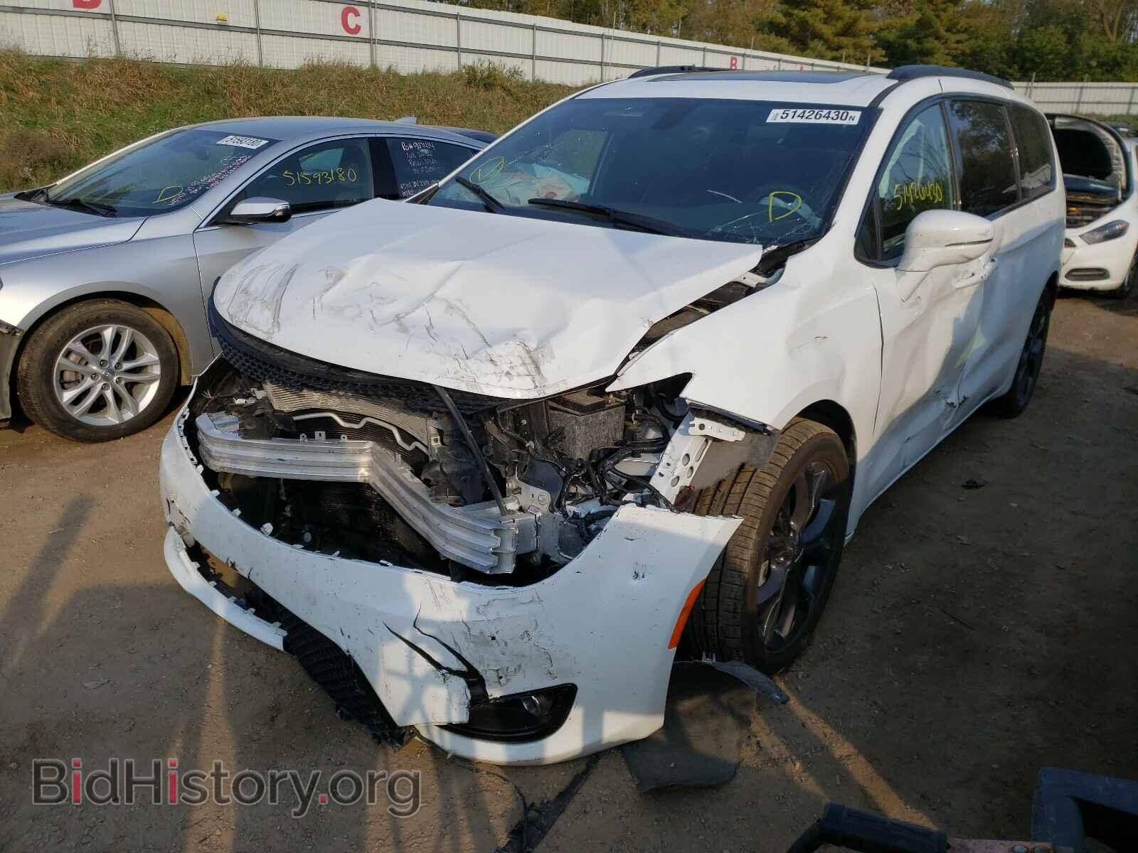2019 CHRYSLER PACIFICA - VIN: 2C4RC1GG5KR686262 - Фото 2