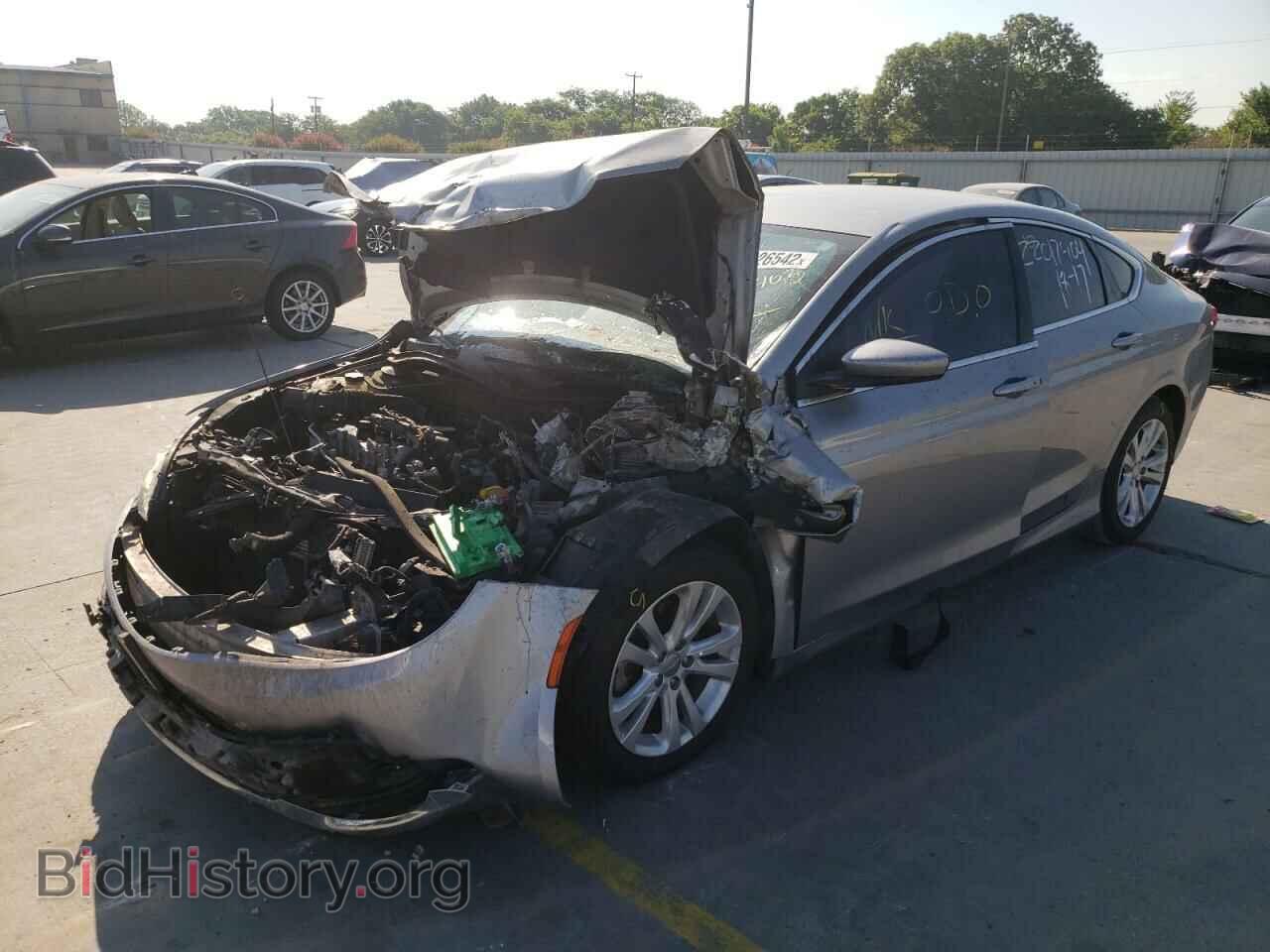 2015 CHRYSLER 200 - VIN: 1C3CCCAB1FN651403 - Фото 2