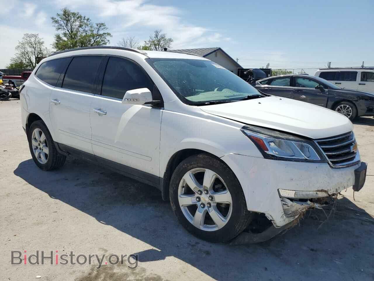 2017 CHEVROLET TRAVERSE - VIN: 1GNKRGKD1HJ304815 - Фото 4