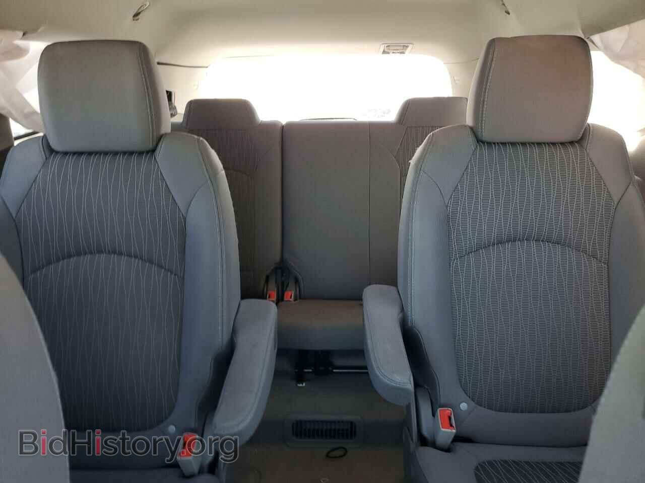 2017 CHEVROLET TRAVERSE - VIN: 1GNKRGKD1HJ304815 - Фото 10