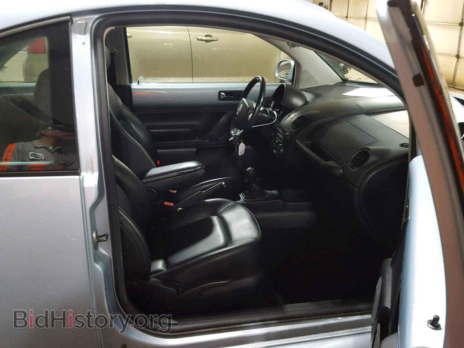 2009 VOLKSWAGEN BEETLE - VIN: 3VWPW31C09M506751 - Фото 5