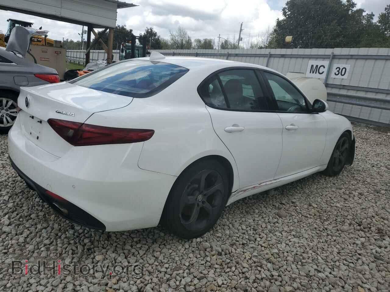 2017 ALFA ROMEO GIULIA - VIN: ZARFAEBN6H7546937 - Фото 3