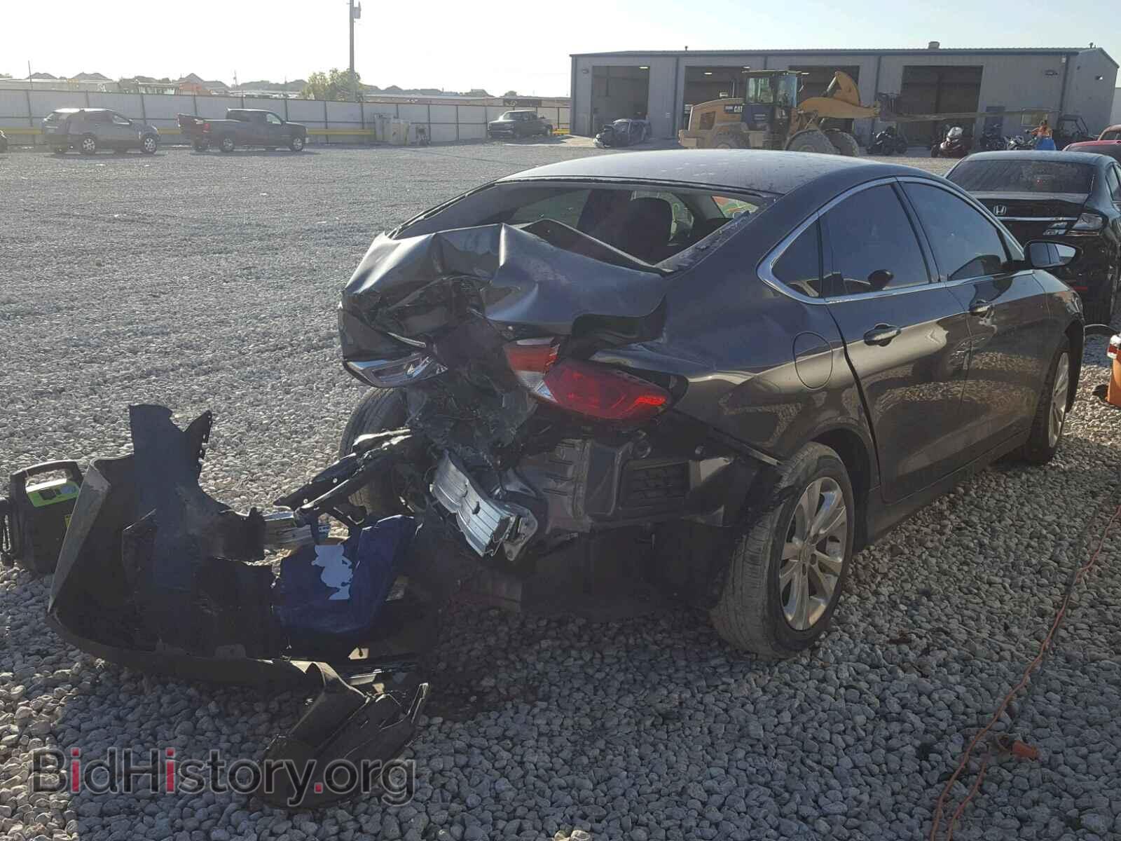 2016 CHRYSLER 200 - VIN: 1C3CCCFB3GN196550 - Photo 4