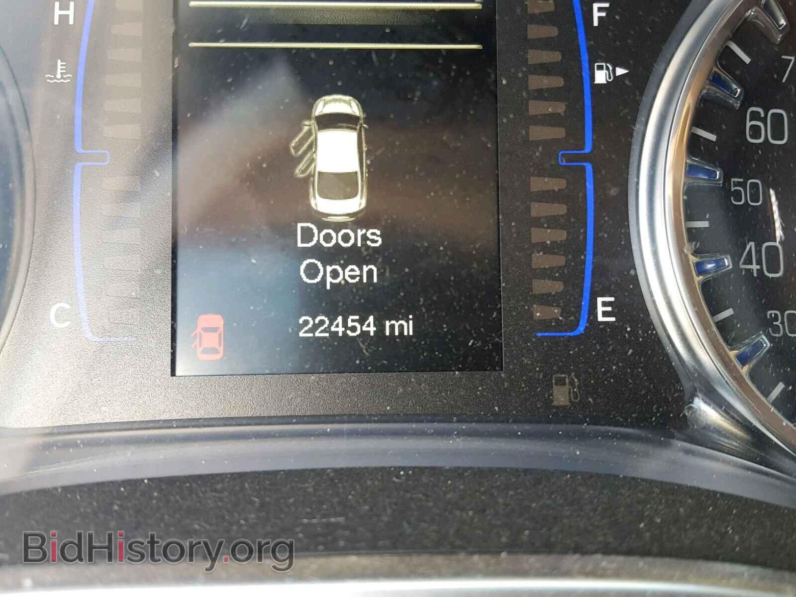 2016 CHRYSLER 200 - VIN: 1C3CCCFB3GN196550 - Photo 8