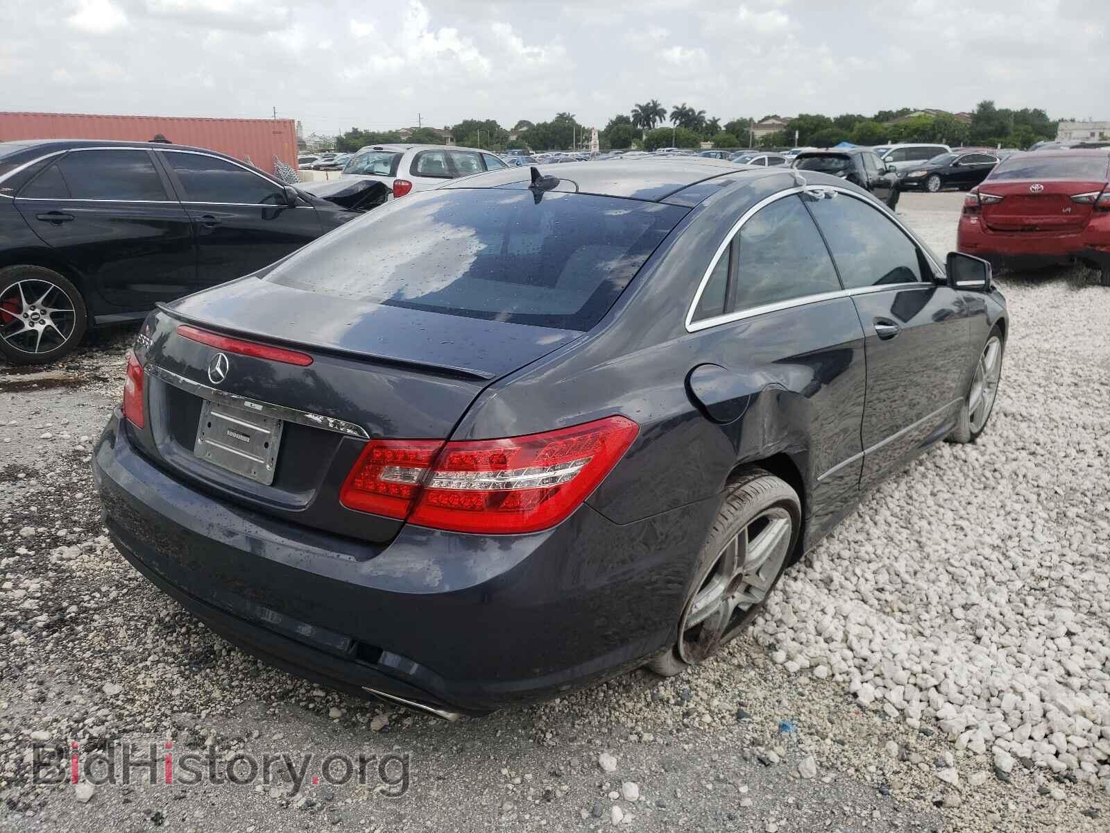 2011 MERCEDES-BENZ E-CLASS - VIN: WDDKJ7CB3BF069900 - Фото 4