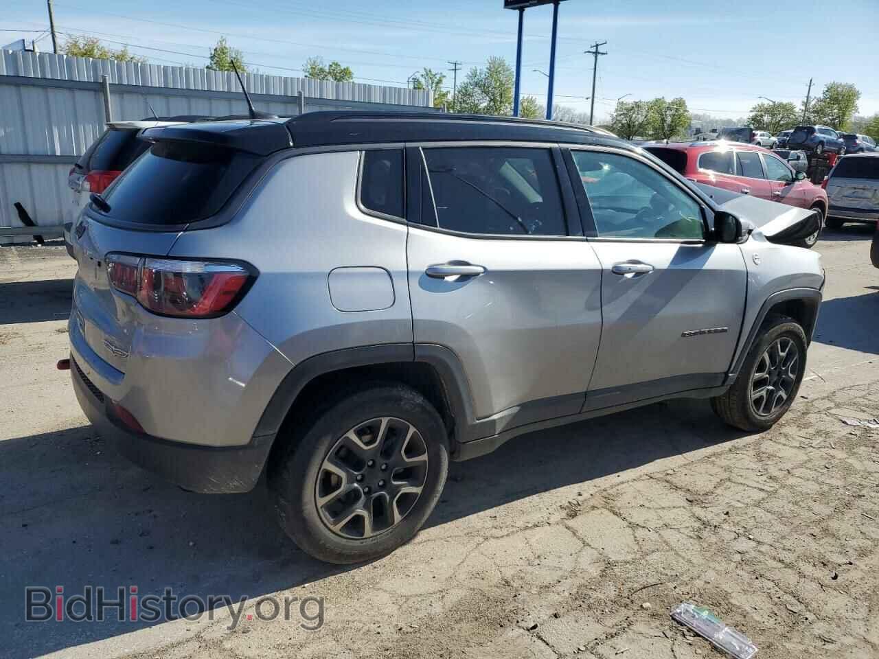 2019 JEEP COMPASS - VIN: 3C4NJDDB2KT688417 - Фото 3