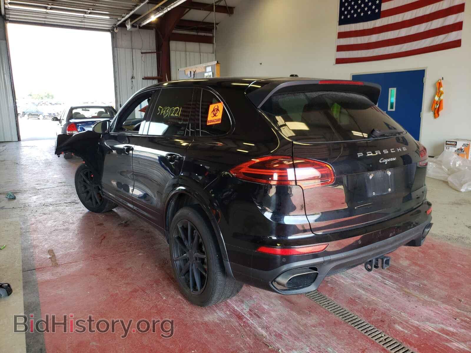 2017 PORSCHE CAYENNE - VIN: WP1AA2A22HKA80204 - Фото 3