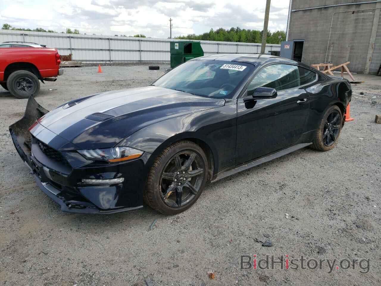 Photo 1FA6P8TH8L5105775 - FORD MUSTANG 2020