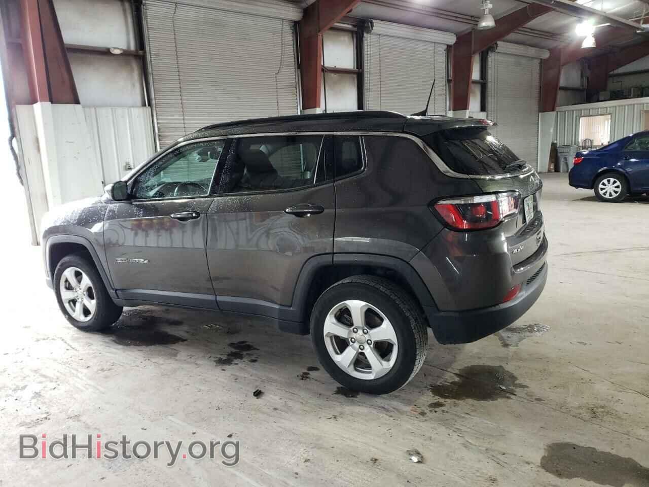 2018 JEEP COMPASS - VIN: 3C4NJDBB3JT191040 - Фото 2