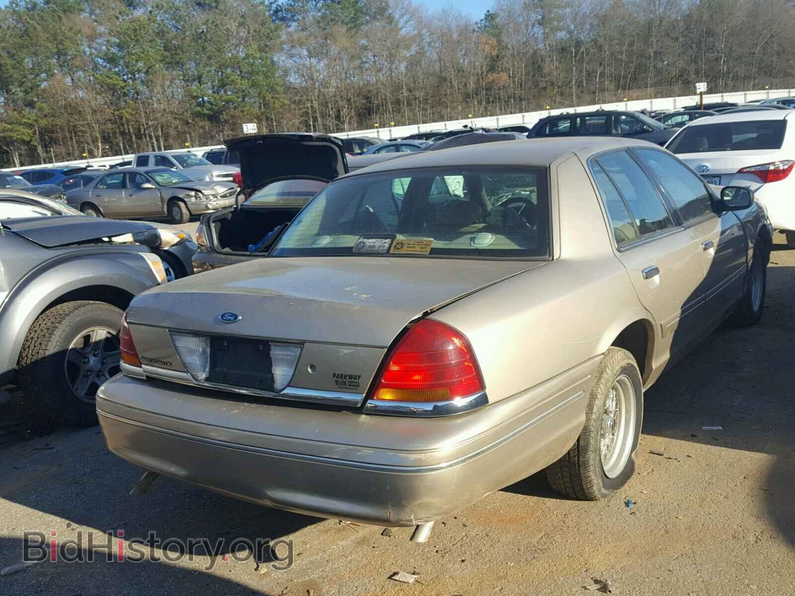2000 FORD CROWN VIC - VIN: 2FAFP74W2YX132516 - Фото 4