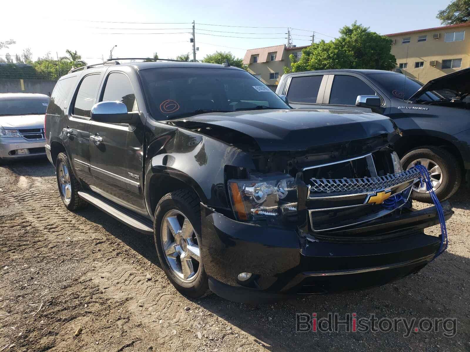 Фотография 1GNSCCE09DR100505 - CHEVROLET TAHOE 2013