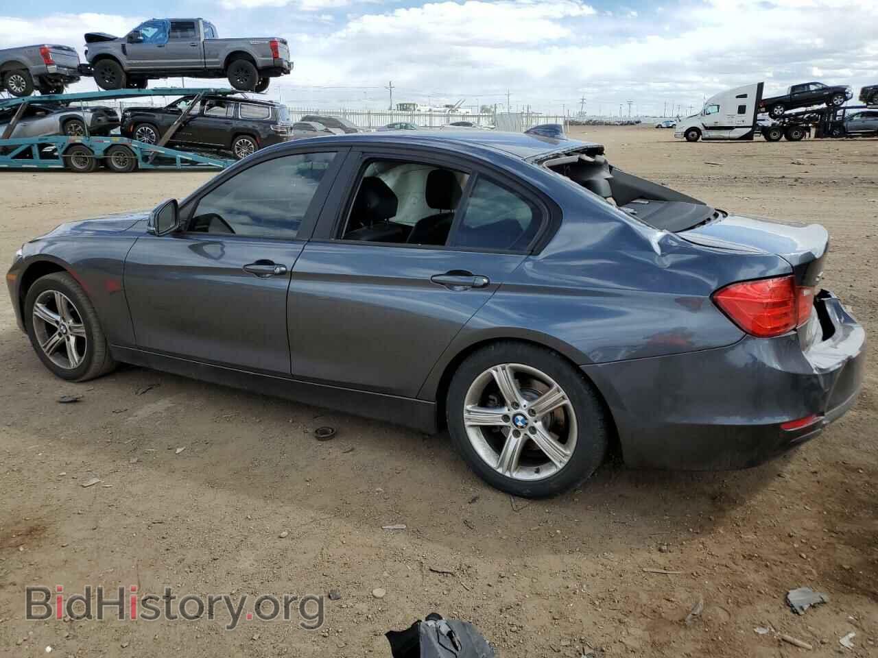 2013 BMW 3 SERIES - VIN: WBA3B3C59DJ976310 - Фото 2